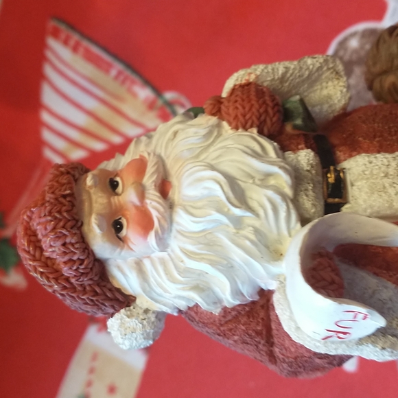 K's Collection Resin Santas - Set of 4 - Picture 2 of 13